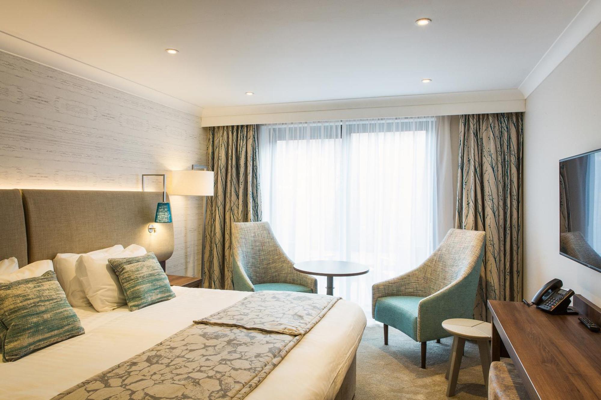 Studley Castle Hotel ภายนอก รูปภาพ